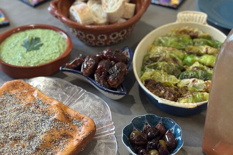 Billet Mains privées sur le cours de cuisine romaine à Quincy avec Andrew