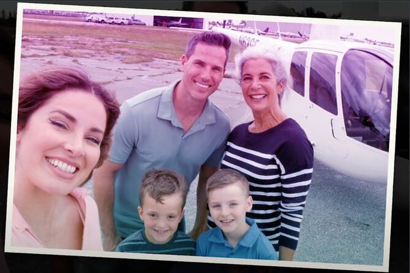 Billet 48 Miles en hélicoptère au-dessus des parcs à thème et du centre-ville