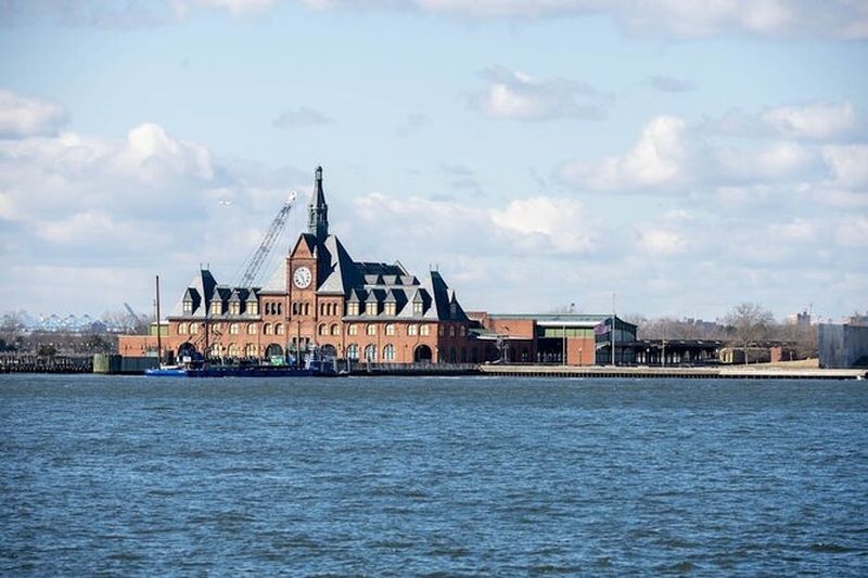 Billet Billet et ferry pour Governor's Island avec application autoguidée