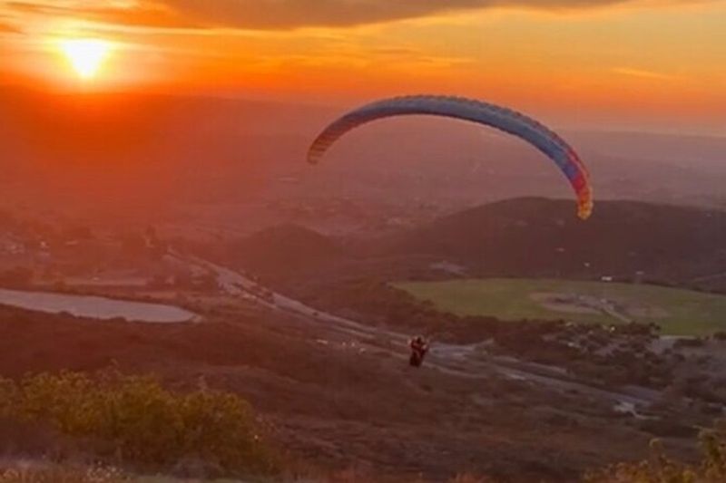 Billet Apprenez à parapenter ou à voler avec l'école de parapente de San Diego