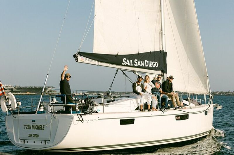 Billet Excursion en bateau à voile en après-midi en petit groupe à San Diego