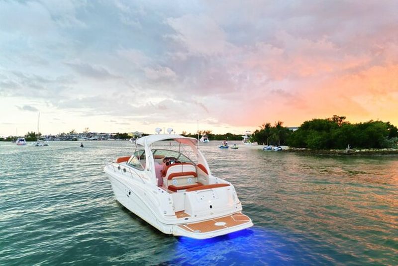 Billet Private Miami Captained Yacht Rental : Sunset Options