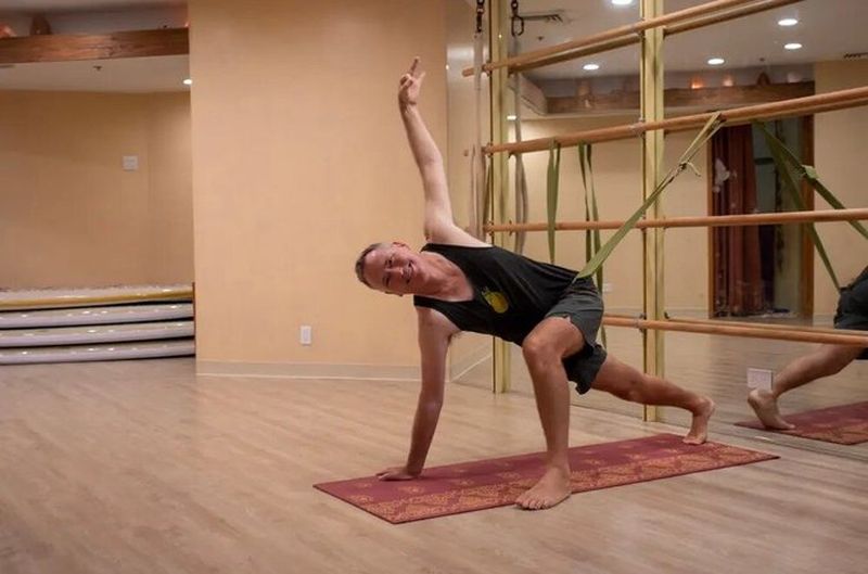 Billet Cours de yoga de mobilité de groupe en salle