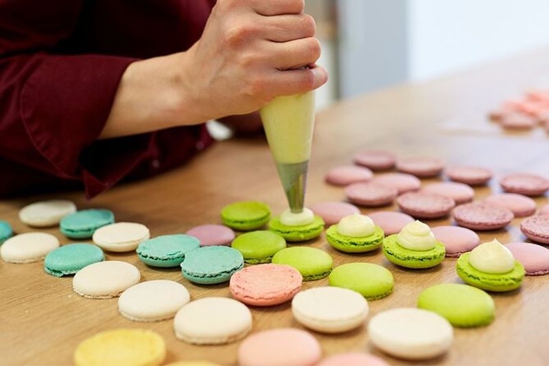 Billet Cours de cuisine au macaron dans un bar à vin local à Atlanta