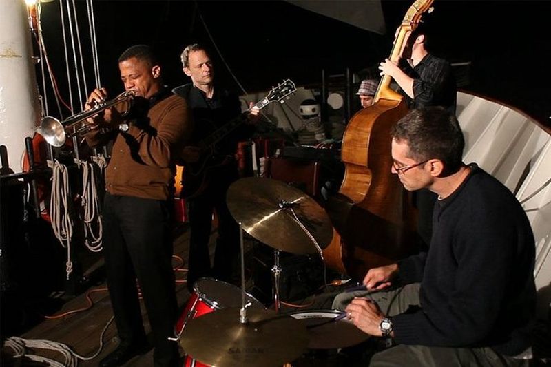 Billet New York Harbor Wine and Jazz Sail à bord de Clipper City