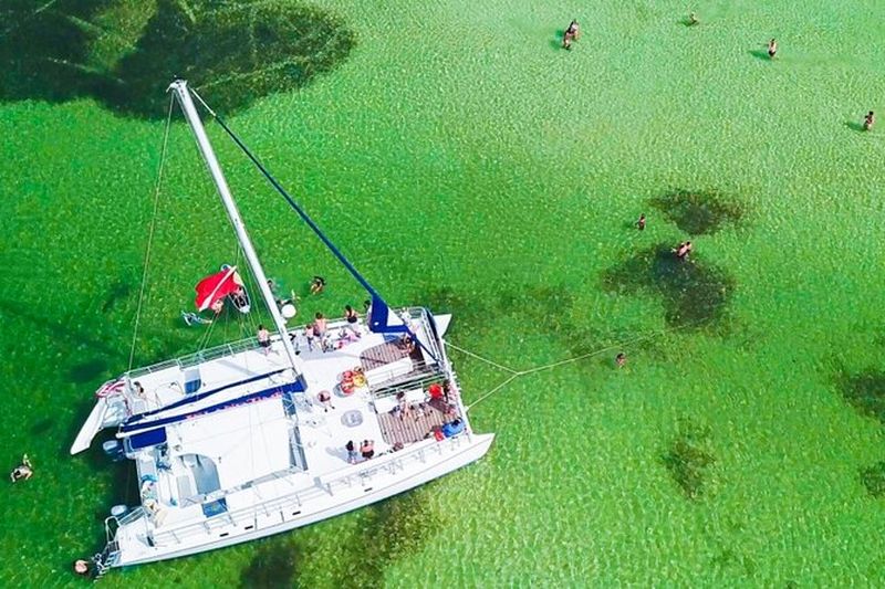 Billet Croisière en catamaran avec tuba et dauphin à Shell Island avec Island Time