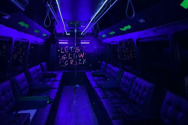 Billet Hookah Bus Tour/Hard Rock Casino/Las Olas Ft. Lauderdale/Wynwood