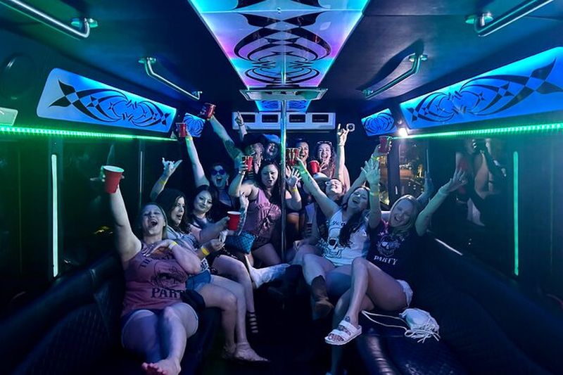 Billet Location d'autobus de fête privée - Croisière de 2 heures Vegas avec style