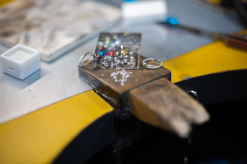 Billet Atelier - Créez votre bijou serti de diamants