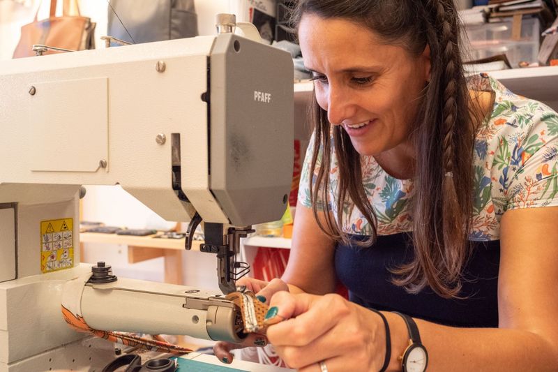 Billet Atelier - Atelier individuel - Cousez votre pochette en cuir