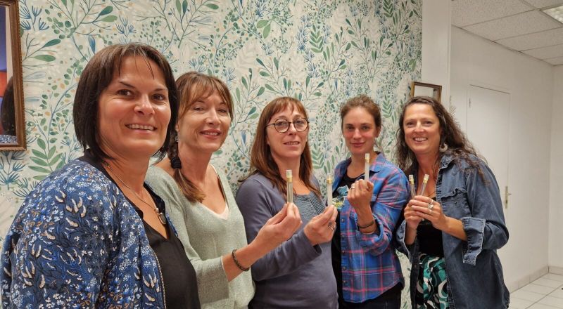 Billet Atelier - Réalisez votre eau de parfum aux huiles essentielles