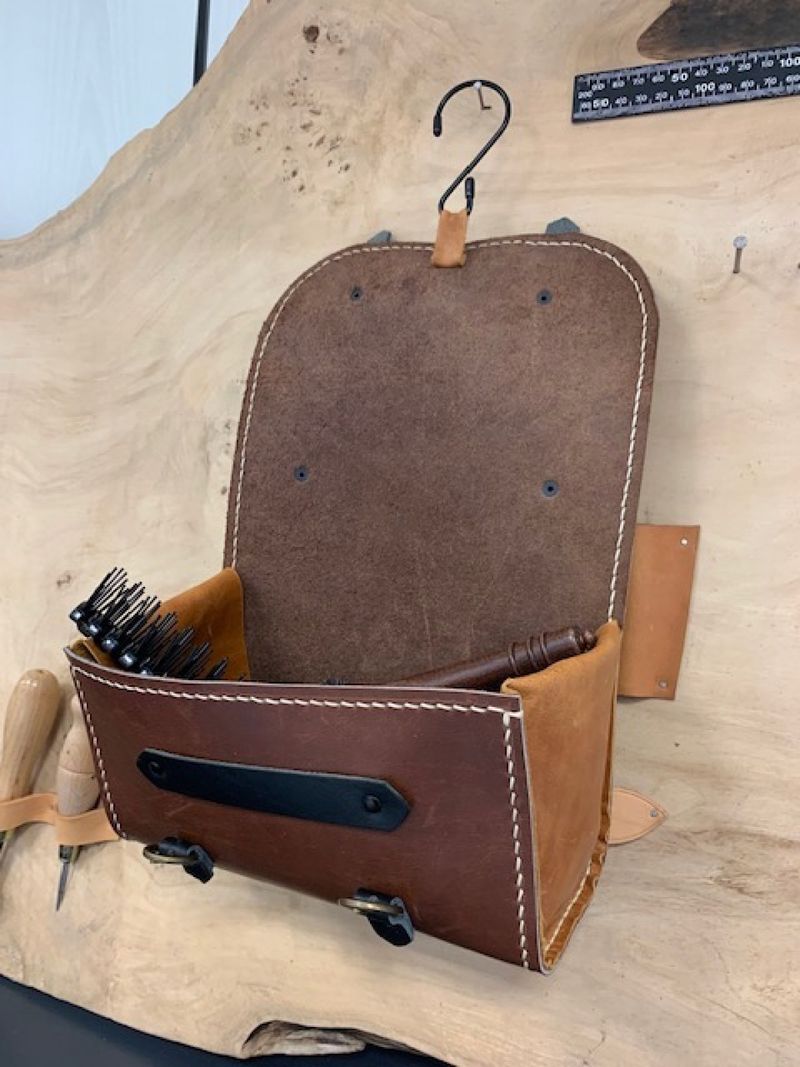 Billet Atelier - Créez votre trousse de toilette en cuir