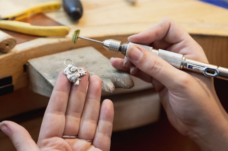 Billet Atelier - Fabriquez vos bijoux à partir de pépites d'argent