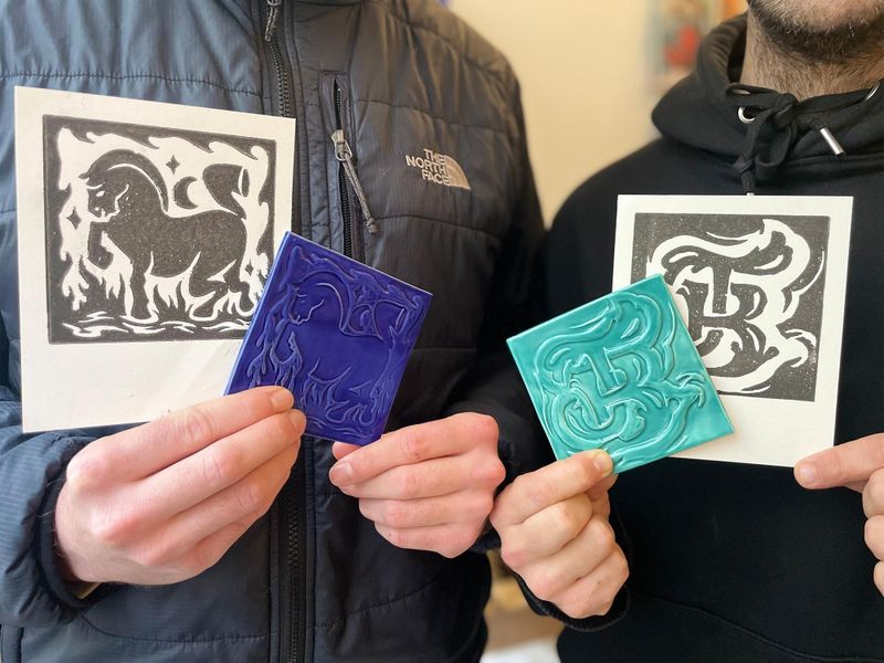 Billet Atelier - Découvrez la linogravure sur papier et céramique