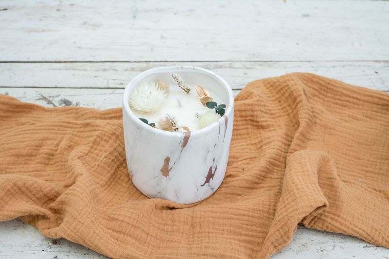 Billet Atelier - Réalisez votre bougie fleurie