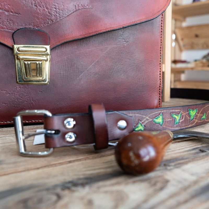 Billet Atelier - Réalisez votre ceinture en cuir sur une journée