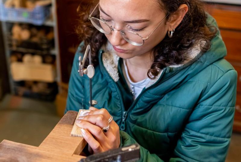 Billet Atelier - Fabriquez vos boucles d'oreilles en bois