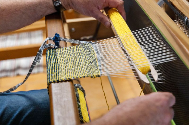 Billet Atelier - Réalisez votre petite pochette en tissage