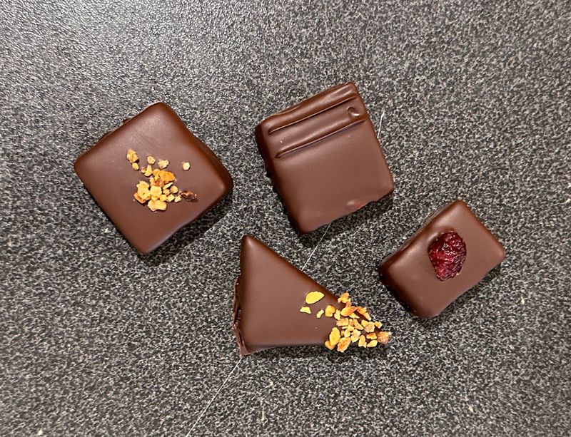 Billet Atelier - Confectionnez vos chocolats enrobés au praliné