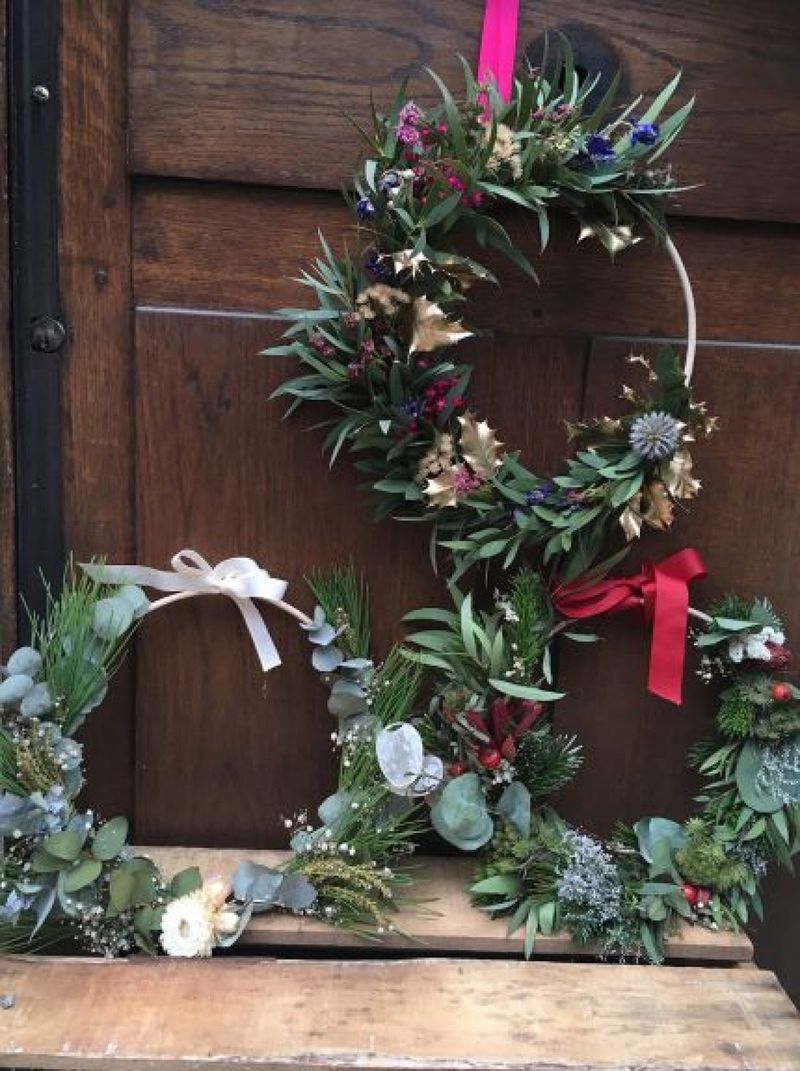 Billet Atelier - Réalisez votre couronne murale en fleurs séchées