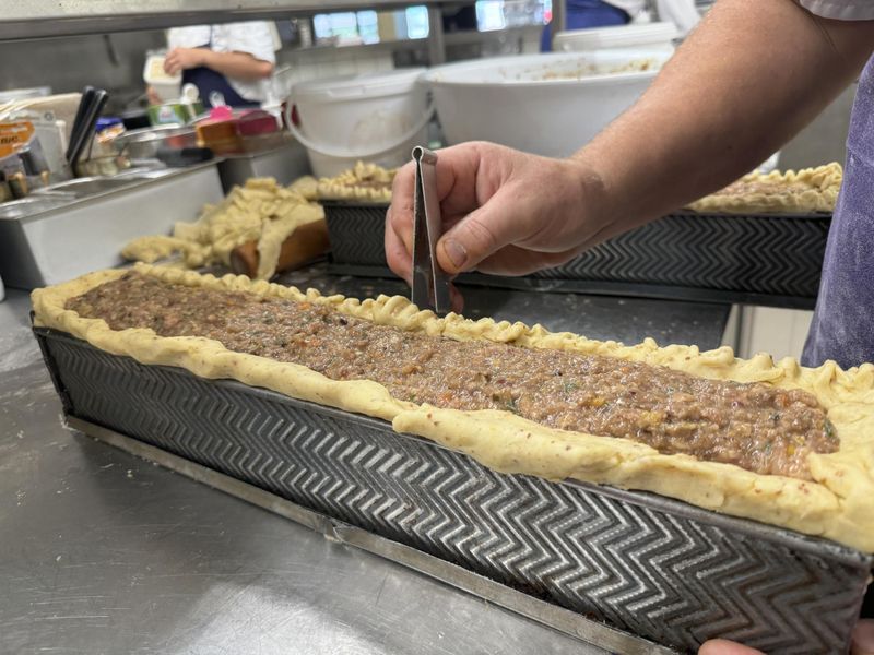 Billet Atelier - Réalisez et dégustez un pâté en croûte de saison