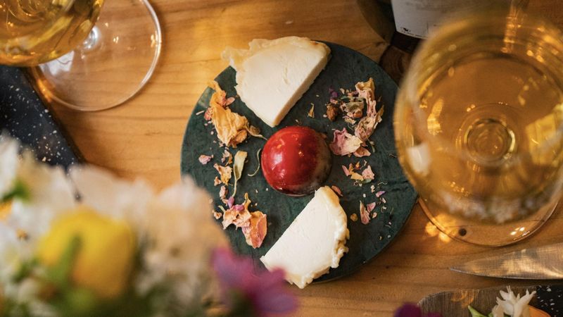 Billet Atelier - Dégustez 5 accords insolites autour du fromage