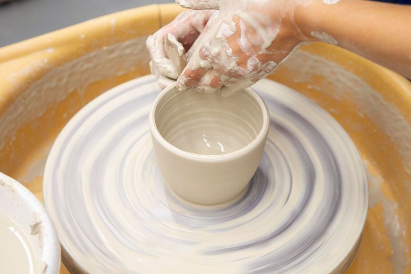 Billet Atelier - Tournez vos bols en céramique