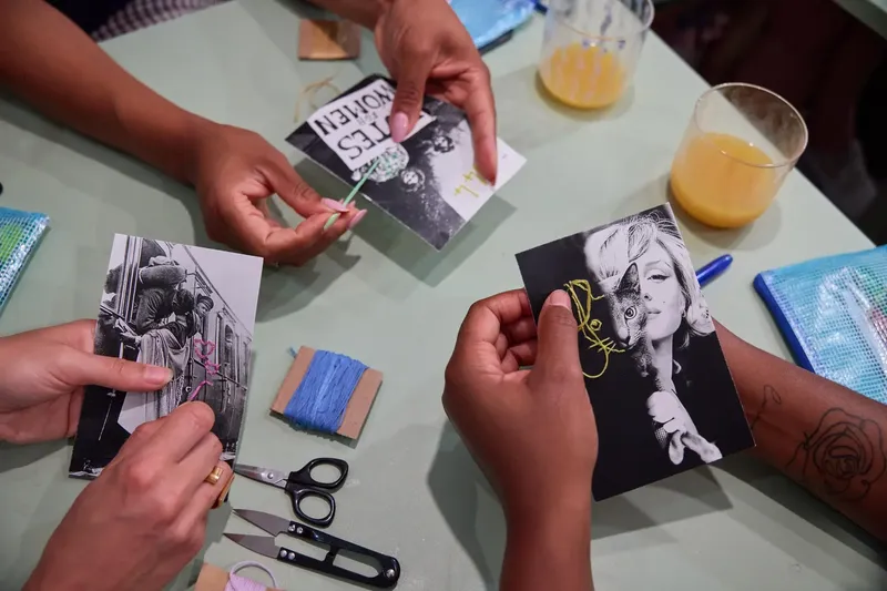 Billet Atelier - Découvrez la broderie sur photo autour d'un goûter