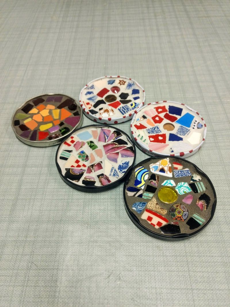 Billet Atelier - Réalisez un sous-verre en mosaïque en famille