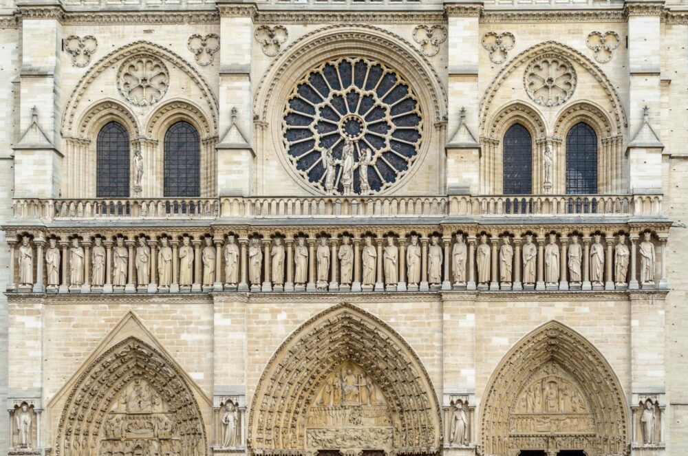 Façade occidentale et portails sculptés - Cathédrale Notre-Dame de Paris