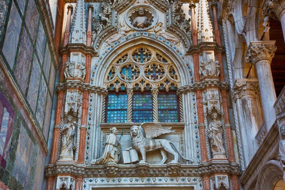 Porte de la Carta au Palais des Doges