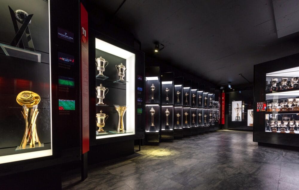 galerie des trophées au musée du stade