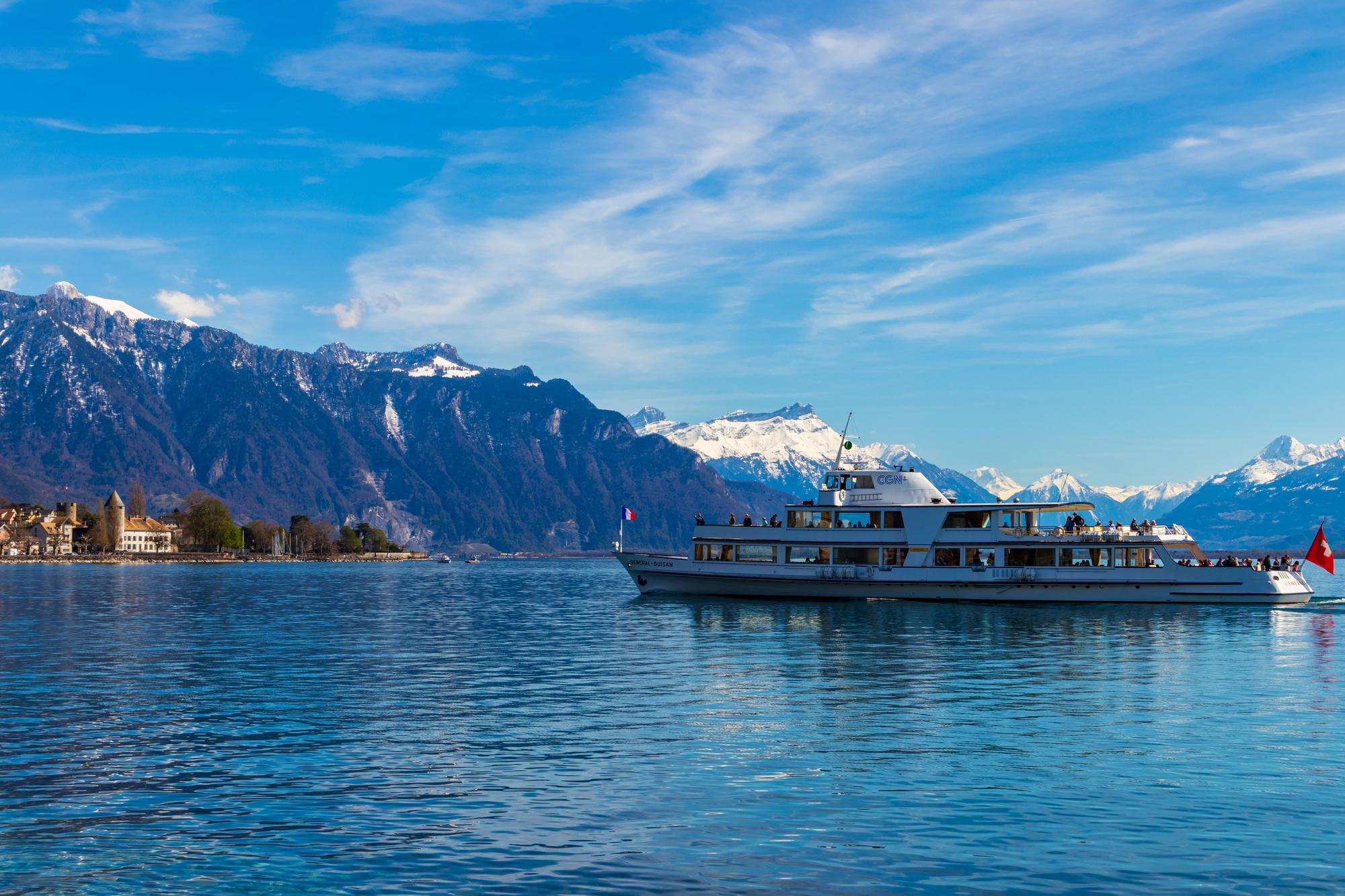 Faire une croisière sur le lac Léman