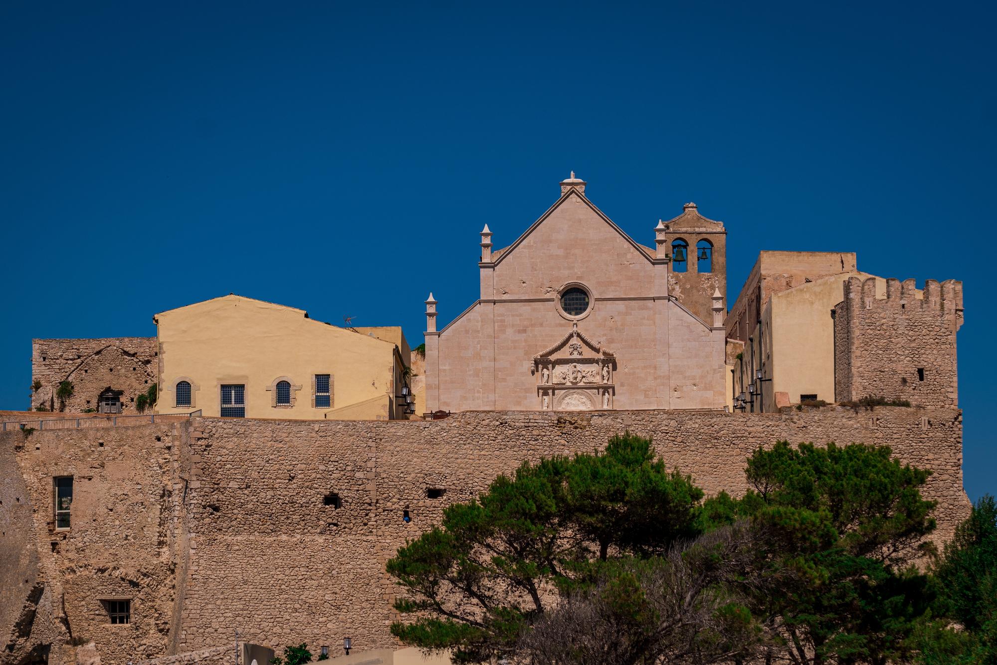 Abbaye fortifiée de Santa Maria a Mare