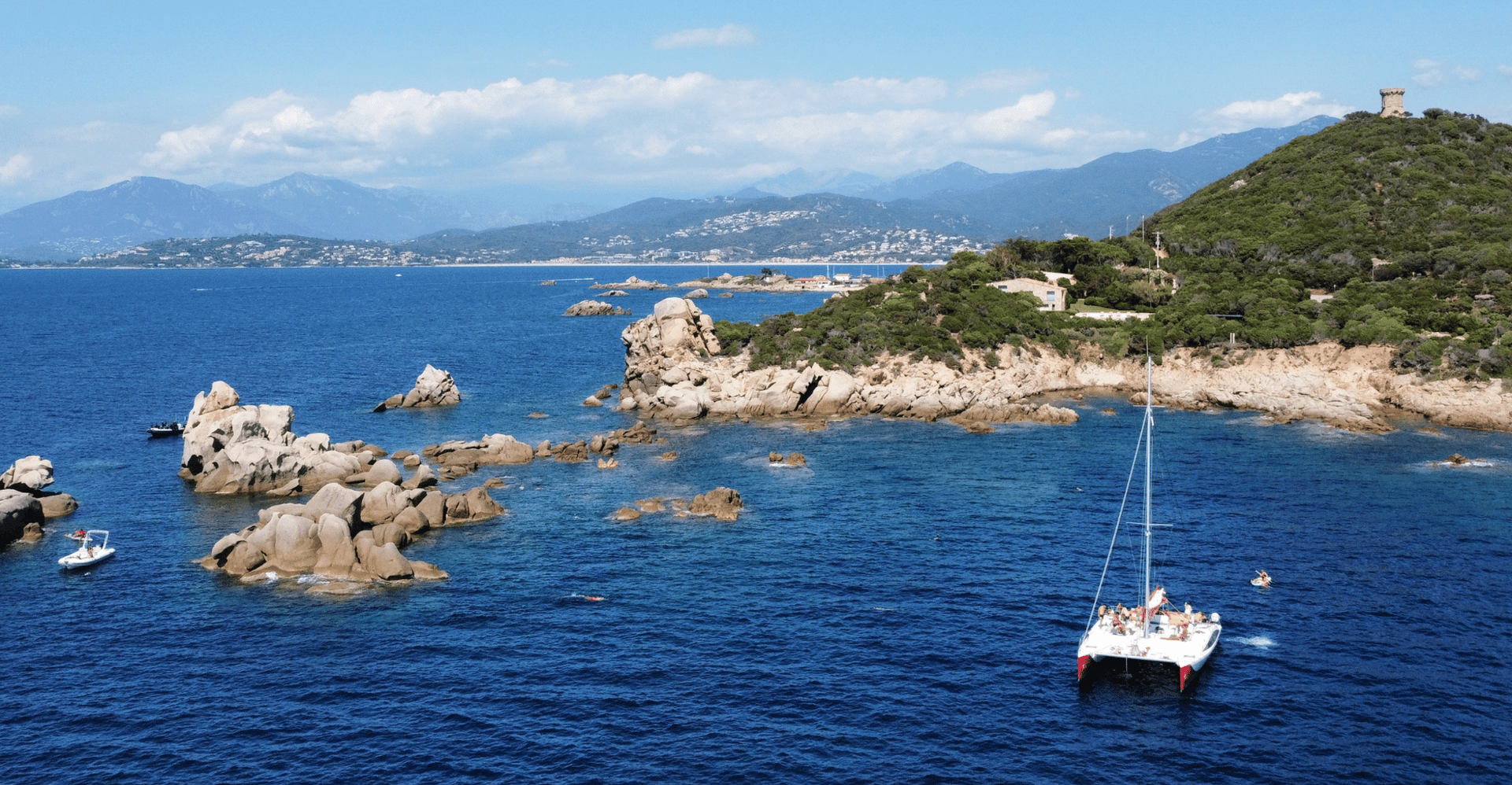 Partir en croisière vers Scandola et les calanques de Piana