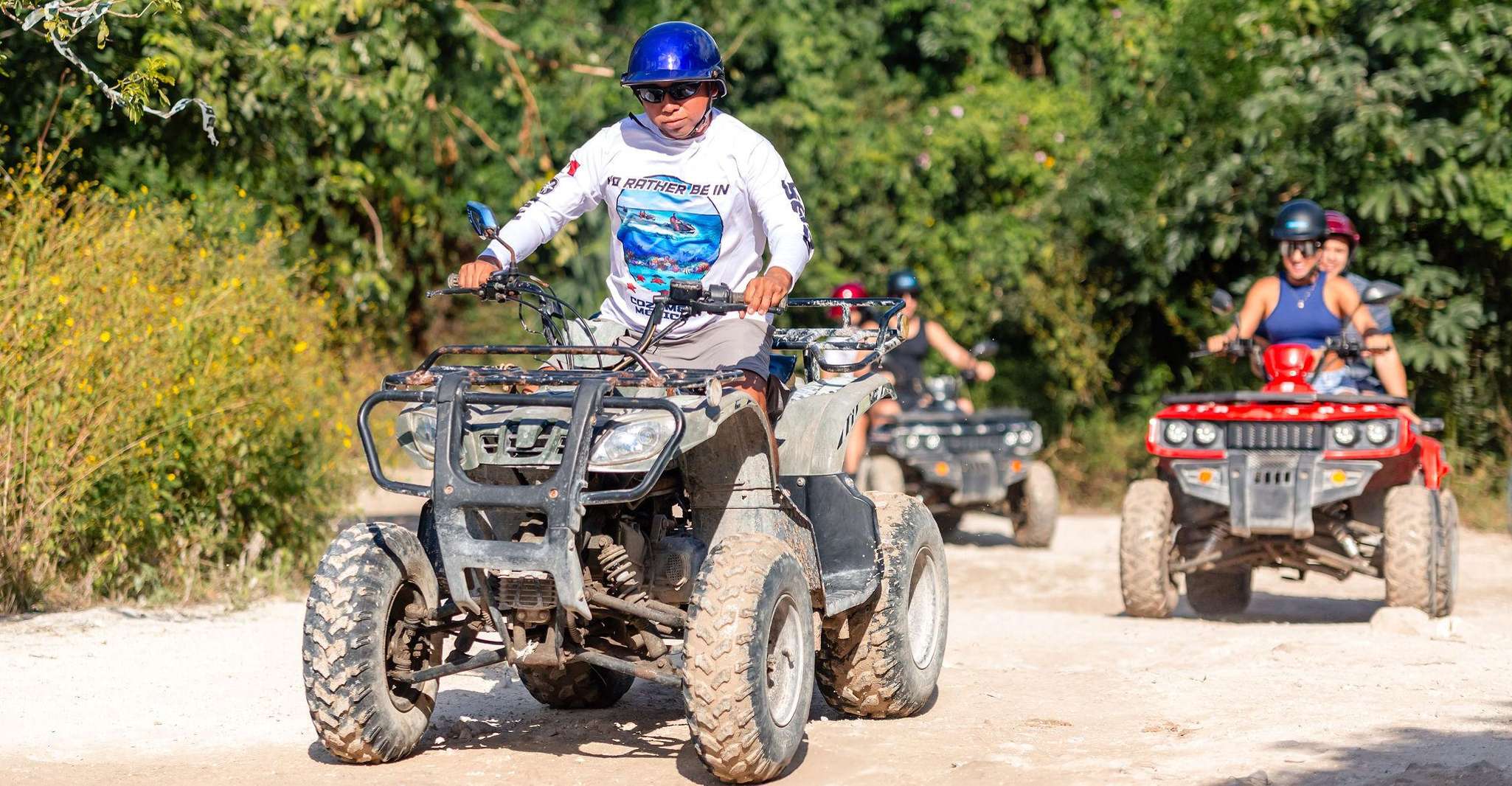 Dévaler les pistes et terrains naturels en quad