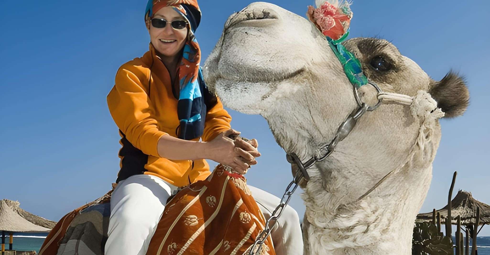 Se balader à dos de chameau dans les dunes