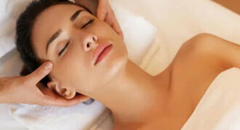 Modelage Visage Repulpant Anti-Rides Kobido aux Pennes-Mirabeau