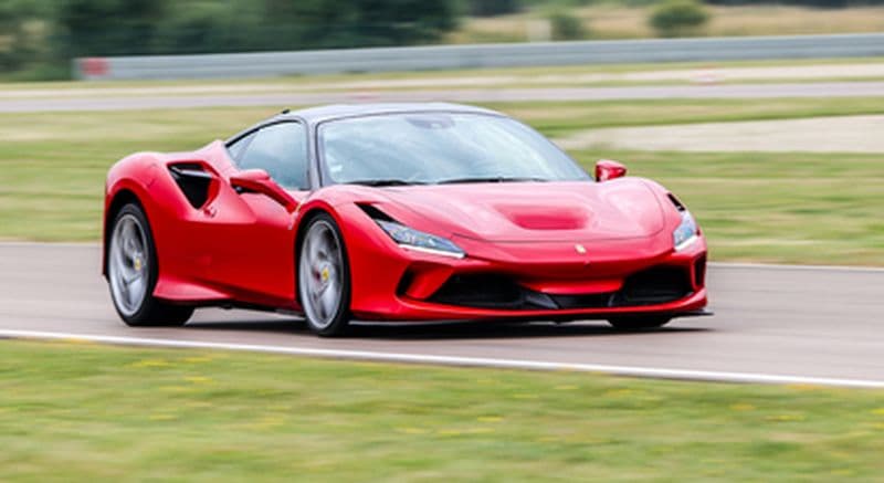 Pilotage de 2 GT : Ferrari F8 Tributo et Porsche 991 GT3 RS - circuit du Grand Roussillon