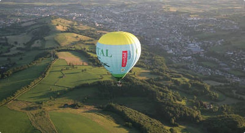 Vol en Montgolfière à Saint Flour au pied du volcan du Cantal
