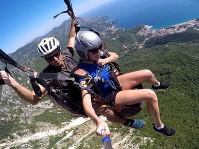 Vol en parapente en tandem à Budva depuis Brajici
