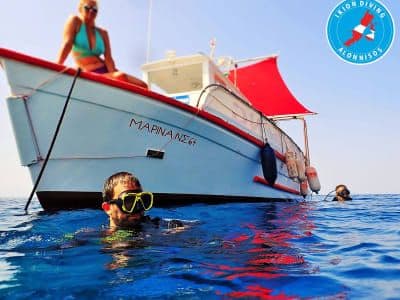 Excursion en bateau et snorkeling dans le parc marin national d'Alonissos