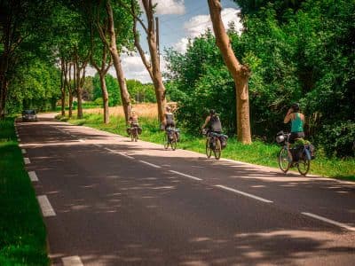 Location de VTC près de Versailles dans les Yvelines