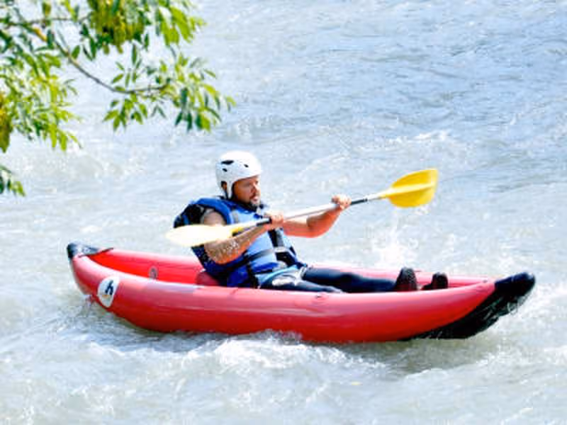Canoraft à Saint-Lary-Soulan sur la Neste d’Aure