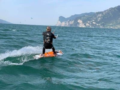 Billet Découvrez le Kitesurf à Malcesine, Lac de Garde