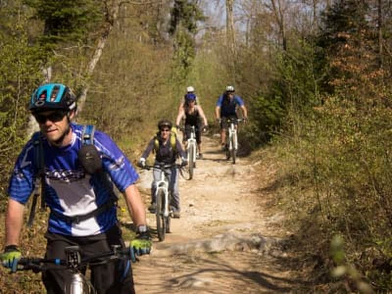 Descente du Semnoz en VTT près d'Annecy