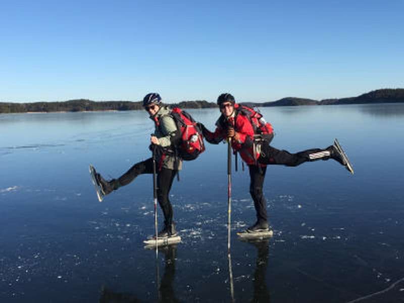 Excursion pour débutants en patinage sur glace naturelle au départ de Stockholm