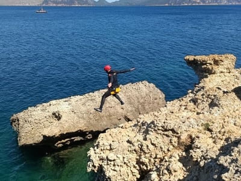 Coasteering à Cielo de Bonaire près d'Alcúdia, Majorque