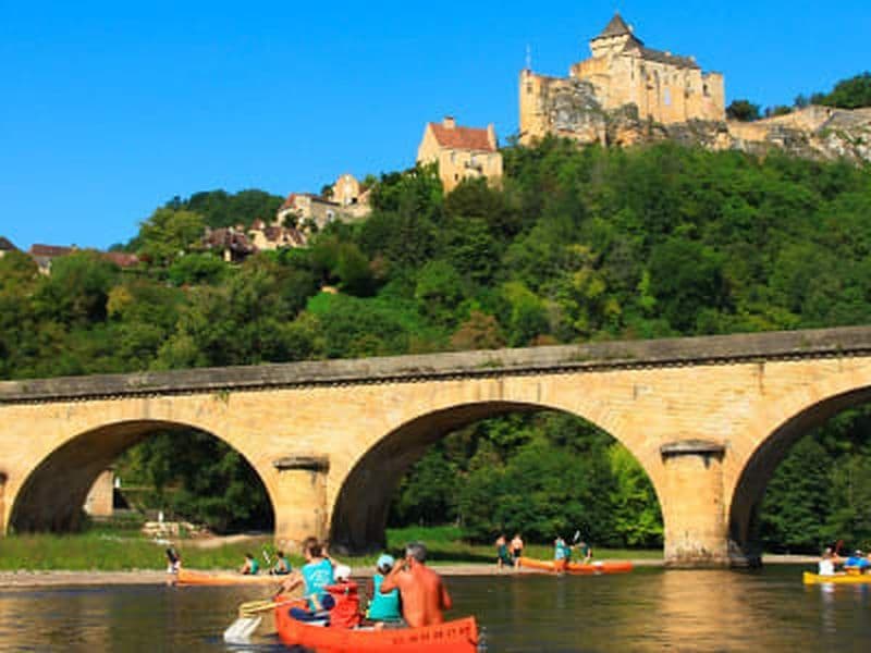 Descente en canoë sur la Dordogne de Carsac à La Roque-Gageac
