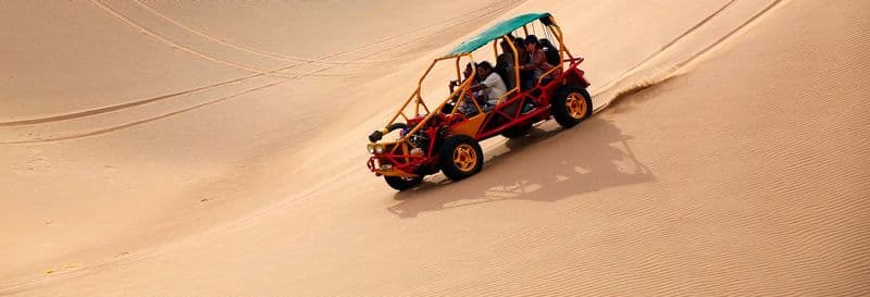 Balade en buggy dans le désert de Huacachina